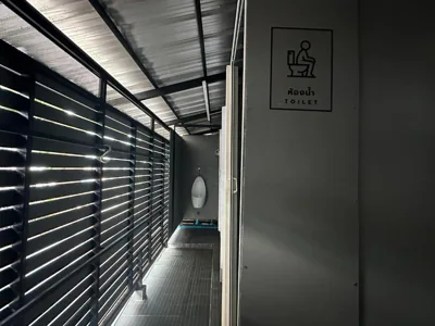By the Beach Hostel – Photos 15